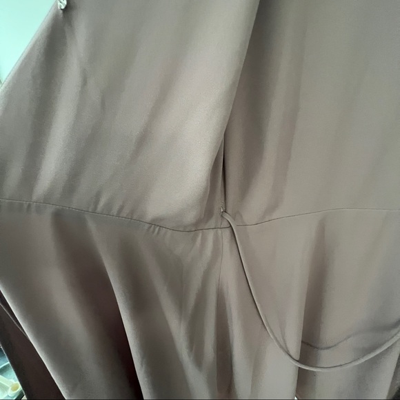 Aritzia Babaton Dress BNWT - Picture 5 of 11